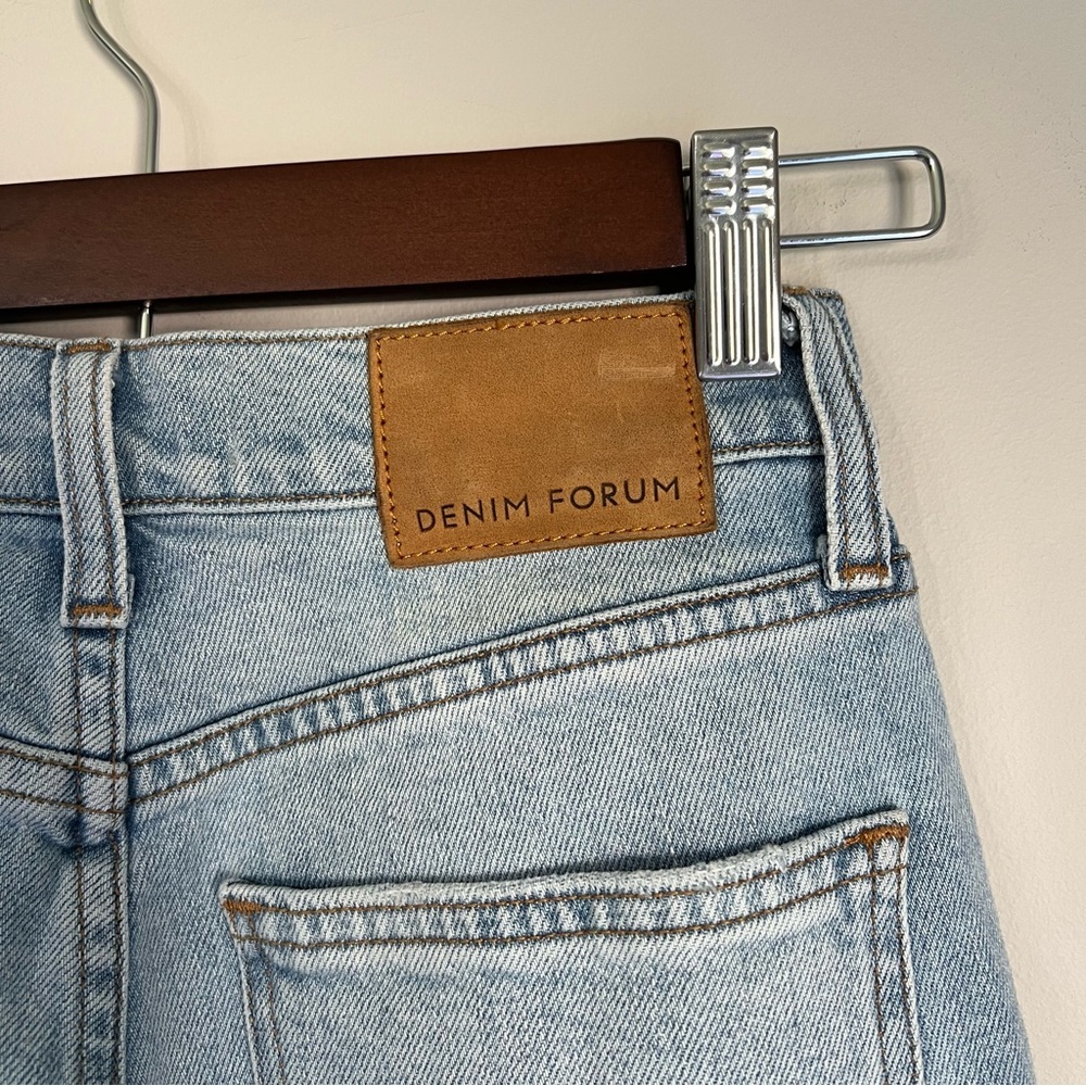 Aritzia Denim Forum Yoko High Rise Slim Size 24 - Picture 4 of 8